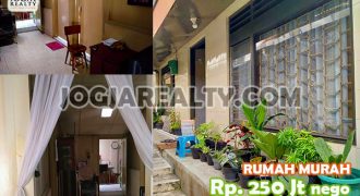 Rumah Siap Huni Lokasi Strategis Tengah Kota Magelang Dijual Murah | RUMAH DIJUAL DI MAGELANG