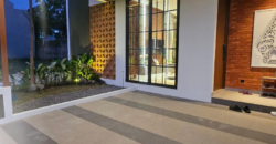 Rumah Mewah Jogja SHM Cluster One Gate Security Pusat Kota Jogja Dekat Malioboro Ada Private Pool di Kota Yogyakarta