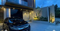 Rumah Mewah Dijual di Jogja Fully Furnished di Wedomartani Sleman dengan View Sawah Hijau