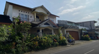 Rumah Jogja Dua Lantai Full Furnished di Maguwoharjo – Lokasi Strategis Cocok untuk Hunian, Klinik, atau Usaha
