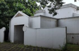 Disewakan Ruang Komersial Eksklusif Eks-Hugo’s Cafe Di Mustika Yogyakarta Resort & Spa Jl Adisucipto Sleman Yogyakarta