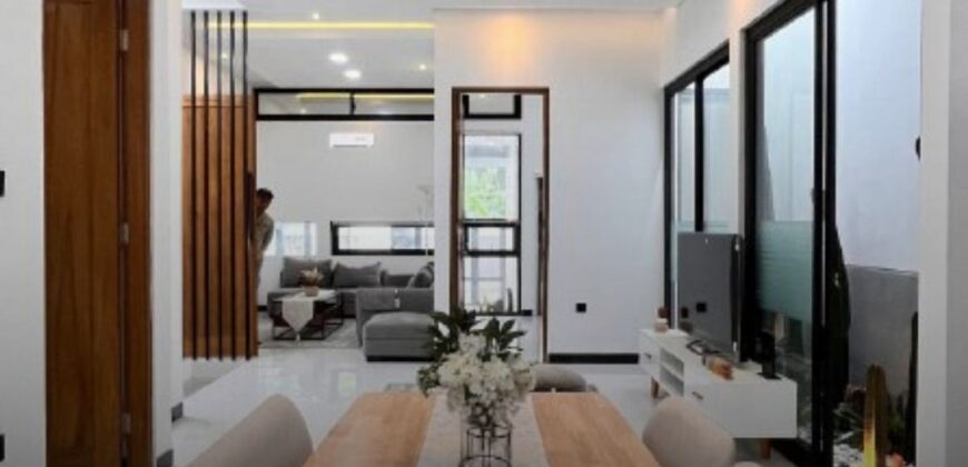 Rumah Dijual Jogja Estetik Industrial Modern Semi Furnished Jalan Kaliurang Km 13 Dekat UII di Ngaglik Sleman Yogyakarta