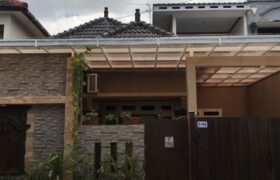 Rumah Dijual Jogja 2 Lantai Cantik Siap Huni Dalam Perumahan Ada Fasum Masjid Dan Lapangan Dekat Sleman City Hall di Ngaglik Sleman Yogyakarta