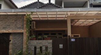 Rumah Dijual Jogja 2 Lantai Cantik Siap Huni Dalam Perumahan Ada Fasum Masjid Dan Lapangan Dekat Sleman City Hall di Ngaglik Sleman Yogyakarta