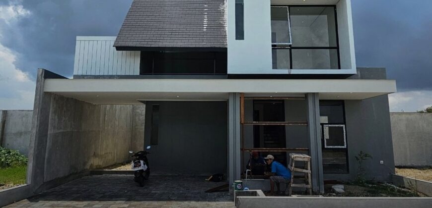 Rumah Mewah Jogja Perumahan Elit Fasum Kolam Renang Dekat Al Azhar UMY di Sidoarum Godean Sleman Yogyakarta