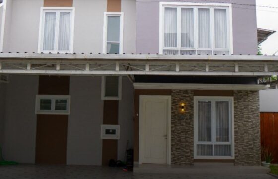 Rumah Mewah Jogja Minimalis 2 Lantai Furnished Dekat Pintu Tol Purwomartani Kalasan Sleman Yogyakarta