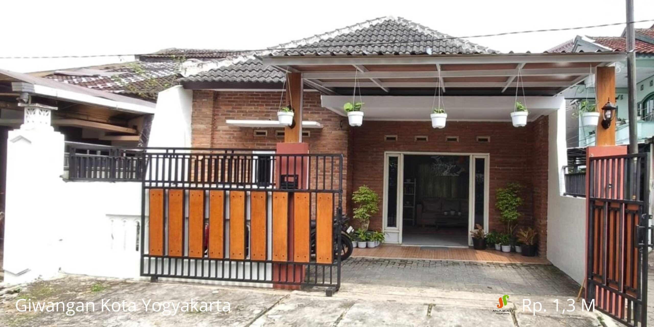 Rumah Dijual Jogja Kota Cantik Furnished SHM di Giwangan Umbulharjo Kodya Yogyakarta