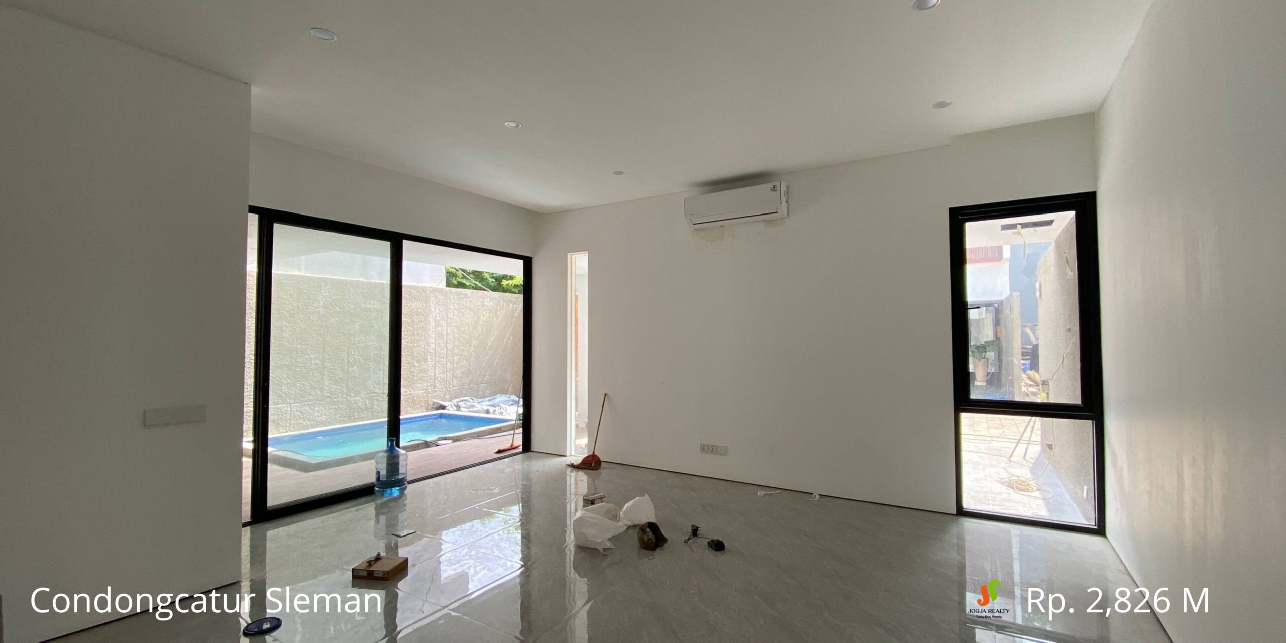 Rumah Mewah Jogja Konsep Villa Townhouse Dalam Cluster Eksklusif Dekat Kampus UPN UGM dan Pakuwon Mall di Condongcatur Sleman Yogyakarta