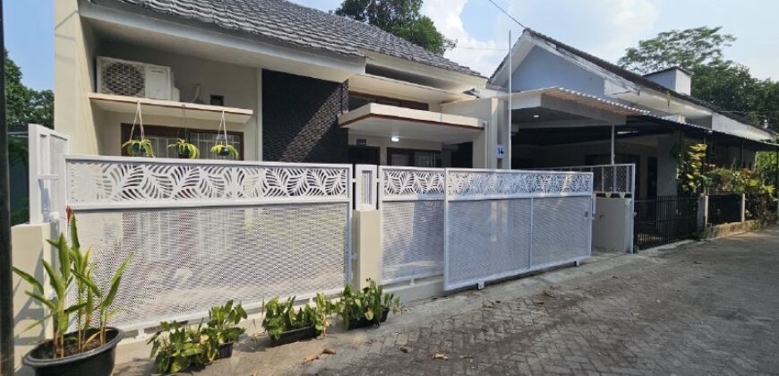 Rumah Dijual Jogja Modern Minimalis Harga Terjangkau Utara Stadion Maguwoharjo Dekat SD Model Wedomartani Ngemplak Sleman Yogyakarta