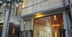 Kost Dijual Jogja Exclusive Fully Furnished 11 Kamar Selatan Kampus UII Jalan Kaliurang Sardonoharjo Ngaglik Sleman Yogyakarta
