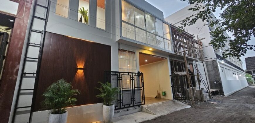 Kost Dijual Jogja Exclusive Fully Furnished 11 Kamar Selatan Kampus UII Jalan Kaliurang Sardonoharjo Ngaglik Sleman Yogyakarta