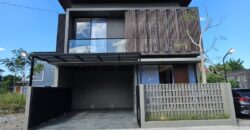 Rumah Mewah Dijual di Jogja Modern Kontemporer Furnished Cluster Dekat Tol Purwomartani Kalasan Sleman Yogyakarta