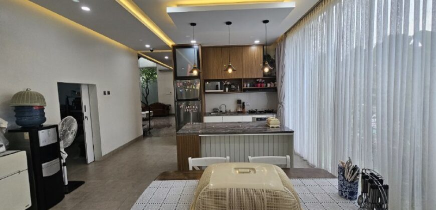 Rumah Mewah Jogja Barat Modern Furnished Dekat Citra Grand Mutiara Mercu Buana UMY Sedayu General Hospital di Argomulyo Sedayu Bantul