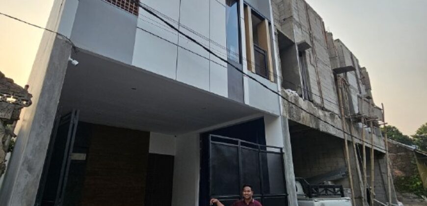 Kost Dijual Jogja Eksklusif Furnished 10 Kamar Selatan Kampus UII Jl Kaliurang Km 12 Sardonoharjo Ngaglik Sleman Yogyakarta