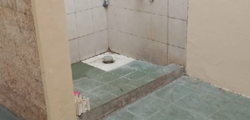 Disewakan Rumah Jogja Luas dan Lega Strategis Dekat Kampus Dalam Perumahan di Condongcatur Sleman
