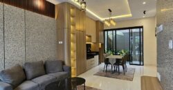 Rumah Mewah Dijual di Jogja Modern Kontemporer Semi Furnished SHM 2,15 M Wedomartani Ngemplak Sleman Yogyakarta