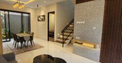Rumah Mewah Dijual di Jogja Modern Kontemporer Semi Furnished SHM 2,15 M Wedomartani Ngemplak Sleman Yogyakarta