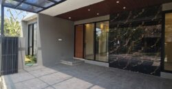 Rumah Dijual Jogja Modern Tropis Dekat PPPG Kesenian Lapangan Klidon dan Kampus UII Jl Kaliurang di Sariharjo Ngaglik Sleman Yogyakarta