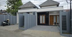 Dijual Rumah Jogja Cantik Modern Tropis Furnished Murah Dekat Kampus UII Jl Kaliurang Km 13,5 Sukoharjo Ngaglik Sleman Yogyakarta