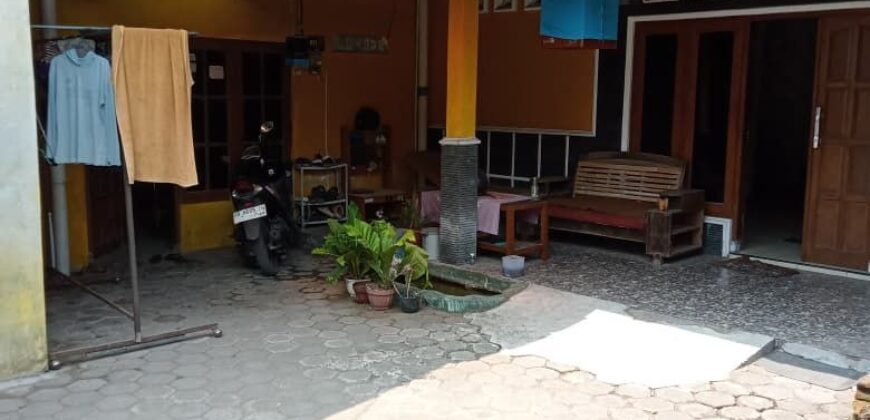 Kost Dijual Jogja Strategis 8 Kamar SHM 1,8 M Dekat UII Jalan Kaliurang km 14 Ngaglik Sleman Yogyakarta