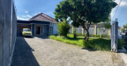 Rumah Dijual Jogja Nyaman Tanah Luas Mangku Jalan Aspal di Maguwoharjo Depok Sleman