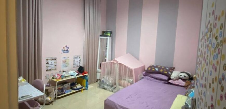 Rumah Dijual Jogja Nyaman Tanah Luas Mangku Jalan Aspal di Maguwoharjo Depok Sleman