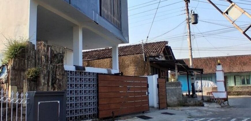Kost Dijual Jogja Furnished 6 Kamar Dekat Kampus UII Jalan Kaliurang Sardonoharjo Ngaglik Sleman Yogyakarta