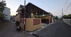 Rumah Dijual Jogja Cantik Furnished Dekat Sate Ratu dan Perumahan Bale Hinggil Jl Kaliurang Km 8,5 Tiyasan Condongcatur Depok Sleman Yogyakarta