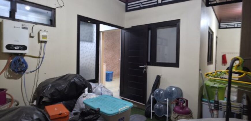Rumah Dijual Jogja Cantik Furnished Dekat Sate Ratu dan Perumahan Bale Hinggil Jl Kaliurang Km 8,5 Tiyasan Condongcatur Depok Sleman Yogyakarta