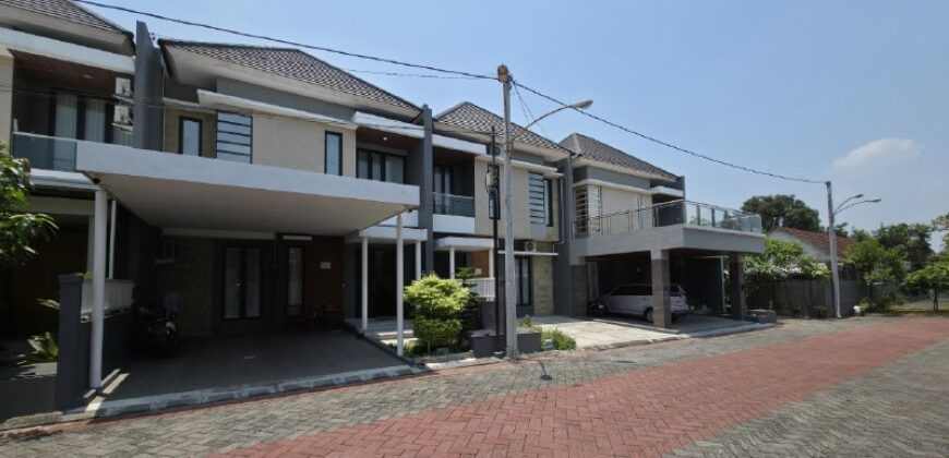 Rumah Mewah Jogja Furnished Perumahan Cluster Elit Dekat Bandara Adisucipto dan Gerbang Tol Purwomartani Kalasan Sleman
