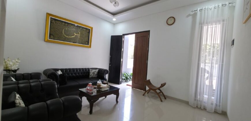 Rumah Mewah Jogja Furnished Perumahan Cluster Elit Dekat Bandara Adisucipto dan Gerbang Tol Purwomartani Kalasan Sleman