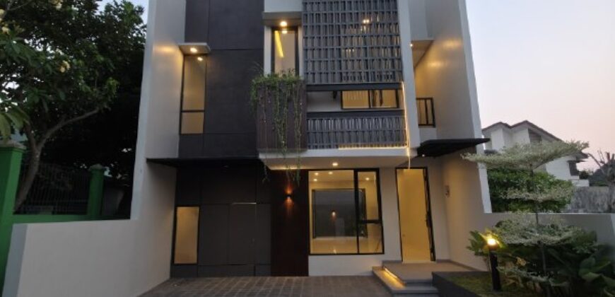 Rumah Mewah Jogja Dekat RS JIH Kampus UPN Pakuwon Mall dan Jalan Candi Gebang Condongcatur di Wedomartani Ngemplak Sleman