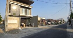 Rumah Mewah Jogja Private Swimming Pool Dekat Bandara Adisucipto dan Gerbang Tol Purwomartani Kalasan Sleman Yogyakarta