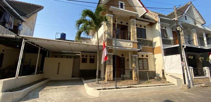 Dijual Rumah Jogja Dua Lantai Dalam Perumahan Daerah Sendangadi Mlati Sleman 10 Menit dari Kampus UGM Yogyakarta