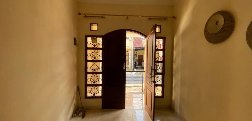Dijual Rumah Jogja Dua Lantai Dalam Perumahan Daerah Sendangadi Mlati Sleman 10 Menit dari Kampus UGM Yogyakarta