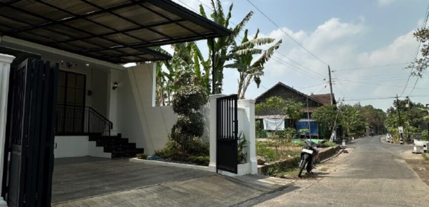 Dijual Rumah Jogja Cantik 1 Lantai Dekat Polda DIY Baru di Jalan Godean km 13 Moyudan Sleman Yogyakarta