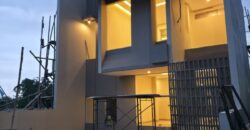 Rumah Mewah Jogja Dalam Perumahan One Gate Dekat Masjid Suciati Sleman City Hall dan Pemda Sleman Jl Gito Gati Ngaglik Sleman Yogyakarta