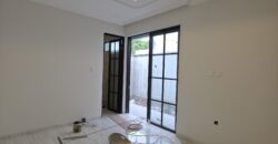 Rumah Mewah Jogja American Classic Dekat Hotel Hyatt Al Azhar dan UGM Jl Kaliurang – Jl Palangan km 8 Sinduharjo Ngaglik Sleman Yogyakarta