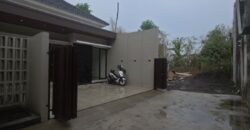 Rumah Jogja Cantik Modern Tropis Mini Cluster Dekat Tol Purwomartani dan Kampus UPN Maguwoharjo Depok Sleman Yogyakarta